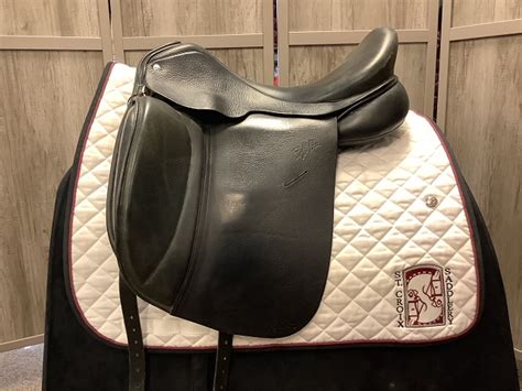 Because saddle brands often vary, sizes may run somewhat smaller or larger. . St croix saddlery
